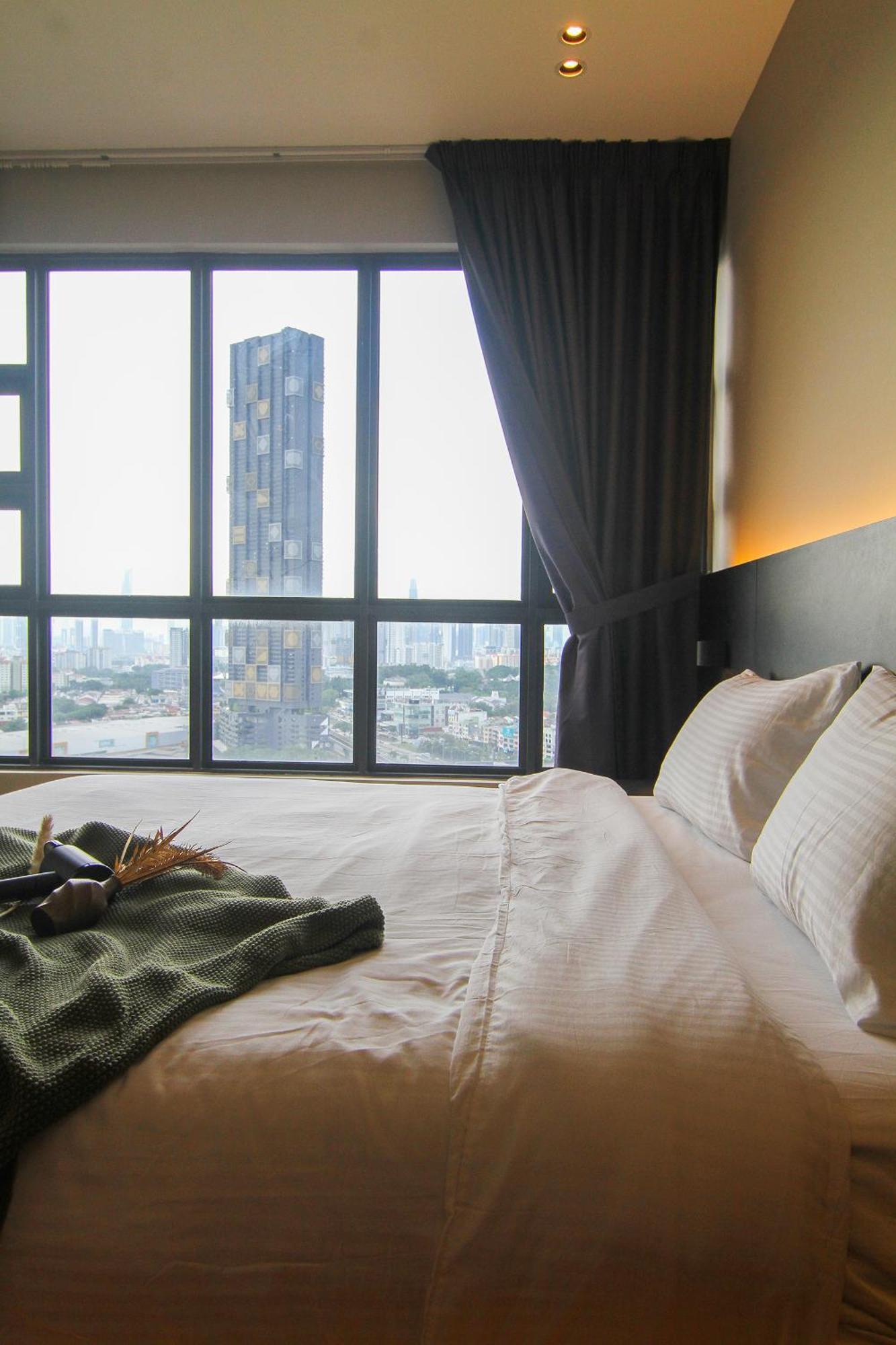 Pangsapuri Ekocheras #2room 4pax Link Mall & Mrt Kuala Lumpur