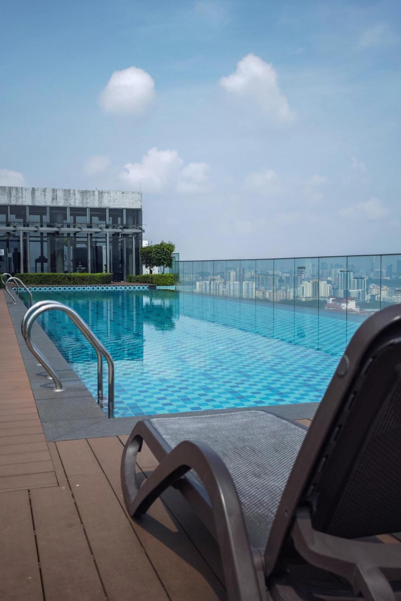 Pangsapuri Ekocheras #2room 4pax Link Mall & Mrt *