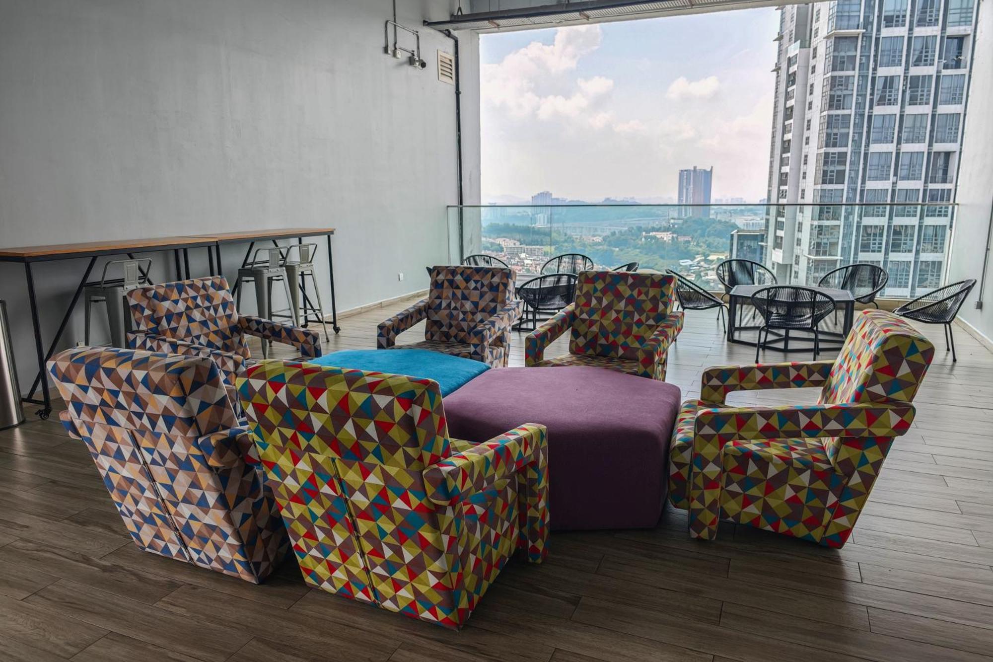 Ekocheras #2room 4pax Link Mall & Mrt Pangsapuri