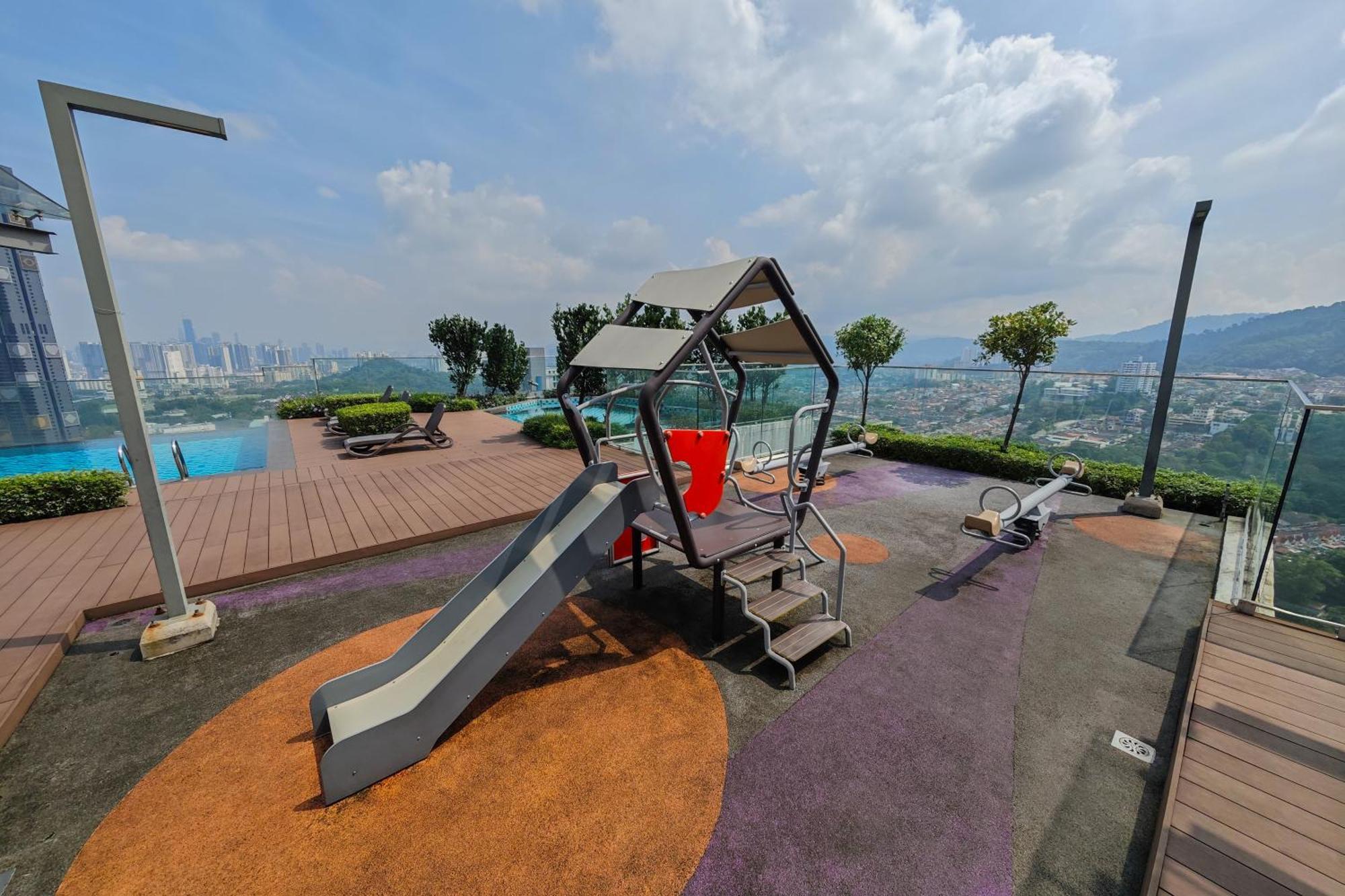 Ekocheras #2room 4pax Link Mall & Mrt *
